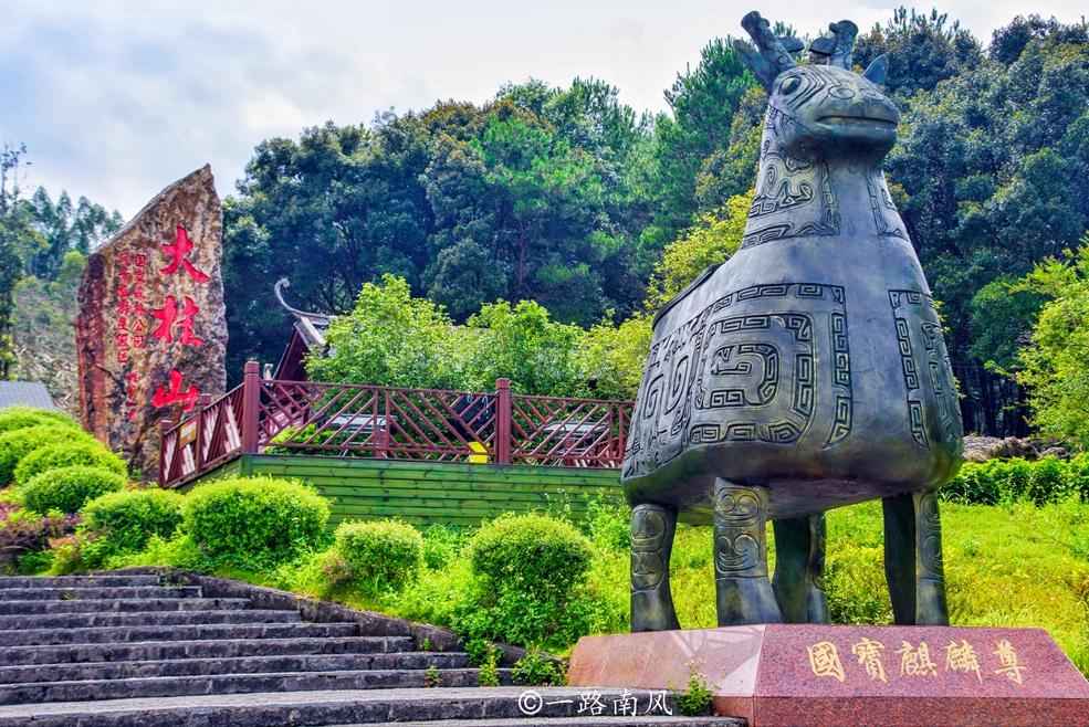 揭阳热浸塑涂塑钢管：汕昆高速公路的全景解析与奥仁格管道推荐