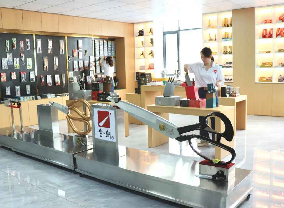 福建热浸塑涂塑钢管 独占全国九成市场！“柘”产业不简单→