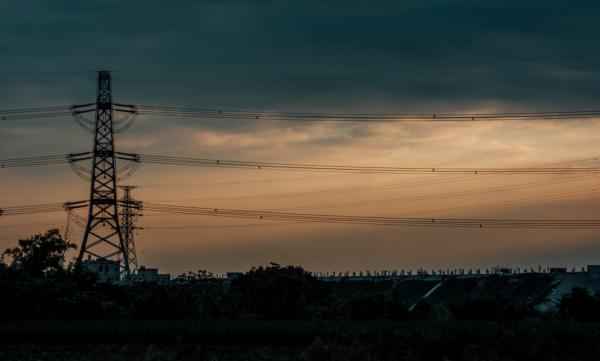 奥仁格管道安全警示:高压垂钓事故全解析 奥仁格管道安全警示:高压垂钓事故全解析